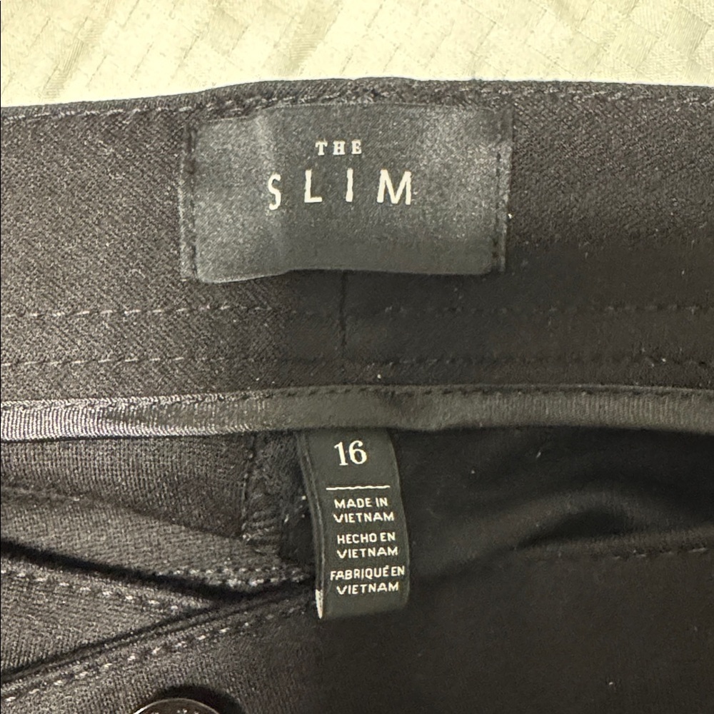 White House Black Market Women’s Black Pants slim leg, 16 slim - Picture 3 of 4